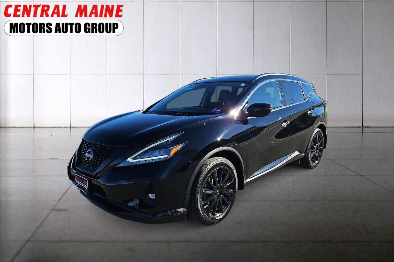 2023 Nissan Murano SV's photo