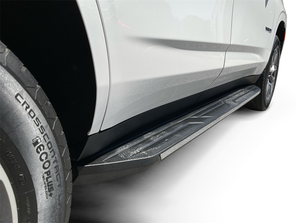 2022 Chevrolet Tahoe LT photo 18