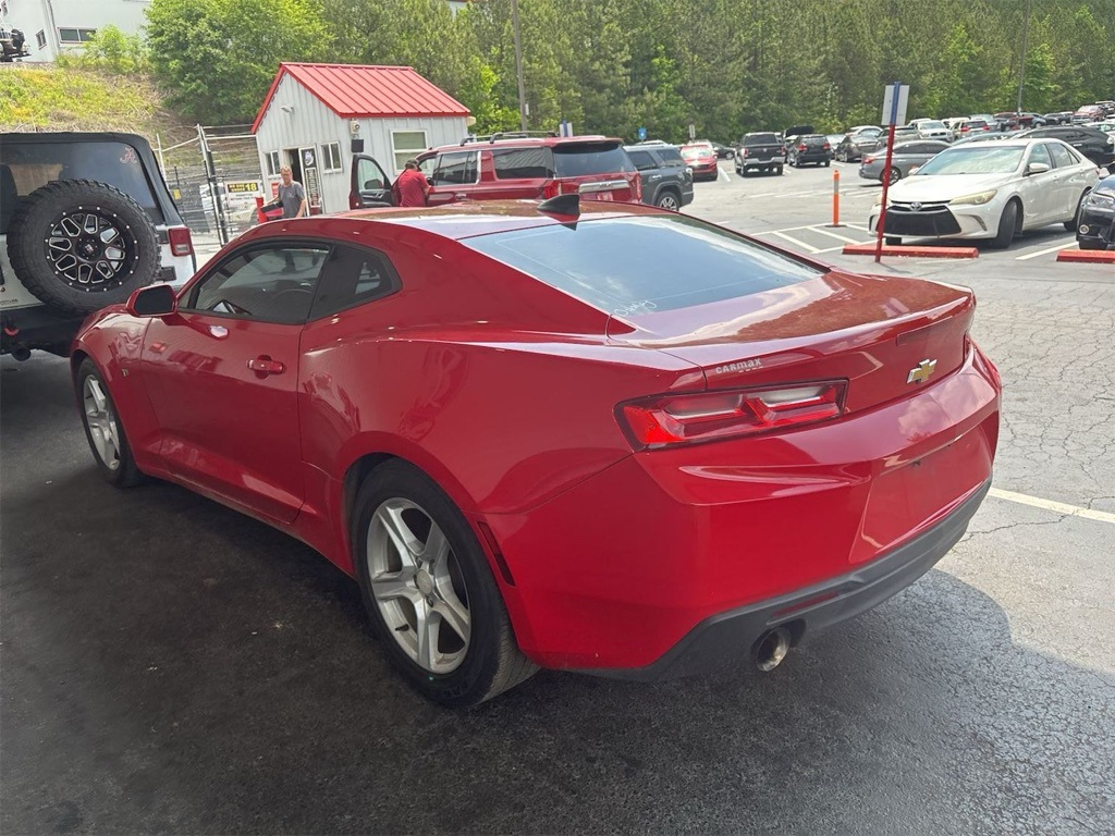 2017 Chevrolet Camaro 1LT photo 3