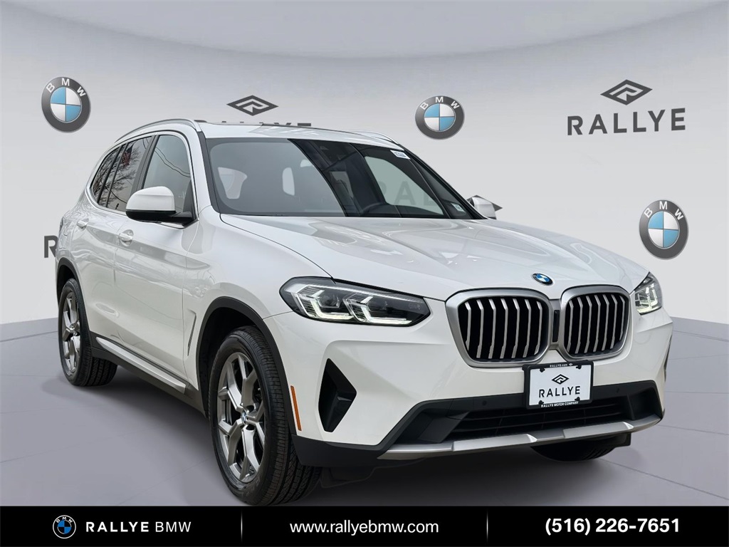 2023 BMW X3 30i's photo