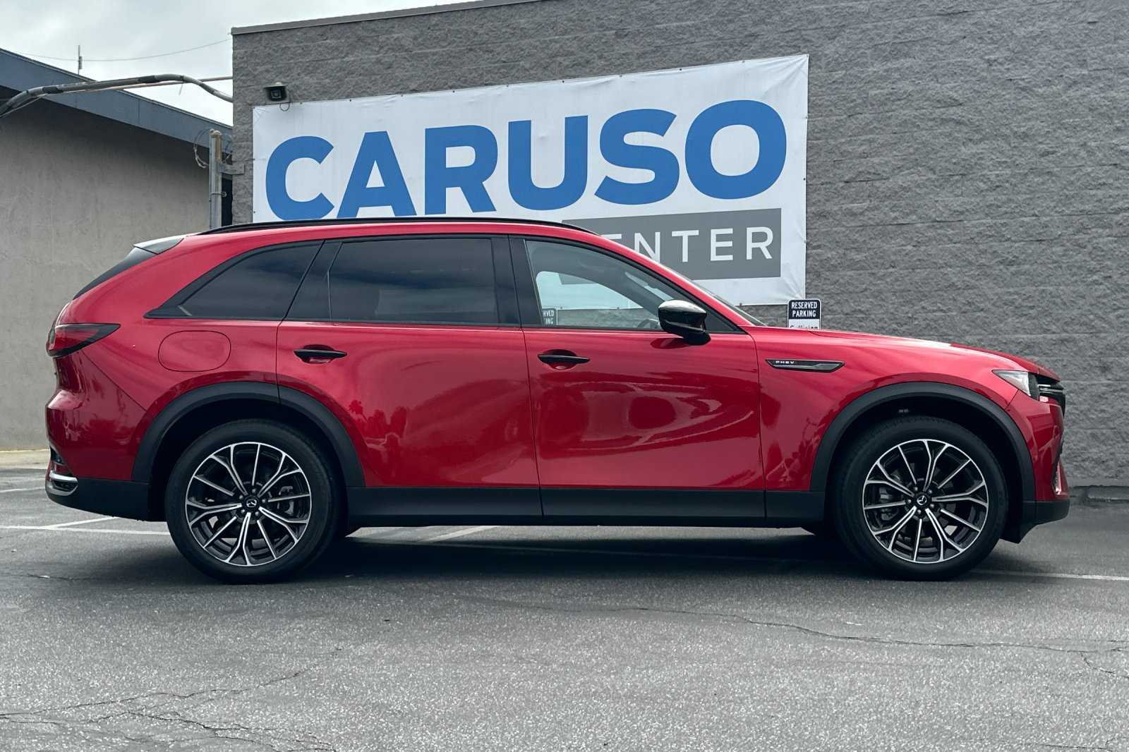 2025 Mazda CX-70 Premium Plus photo 3