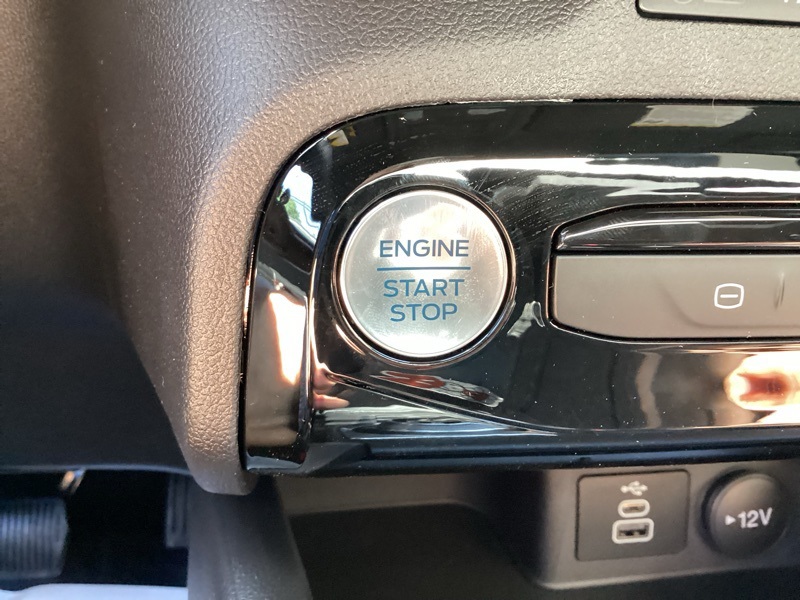 2025 Ford Escape Hybrid ST-Line Select photo 38