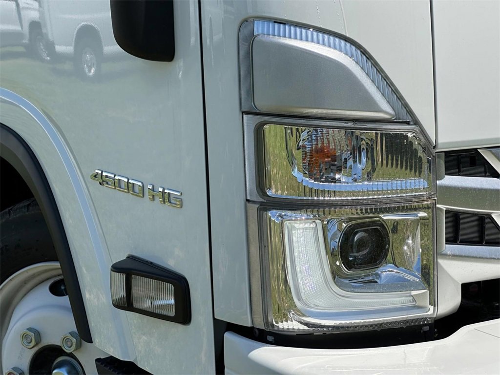 2024 Chevrolet Silverado 4500HD photo 4