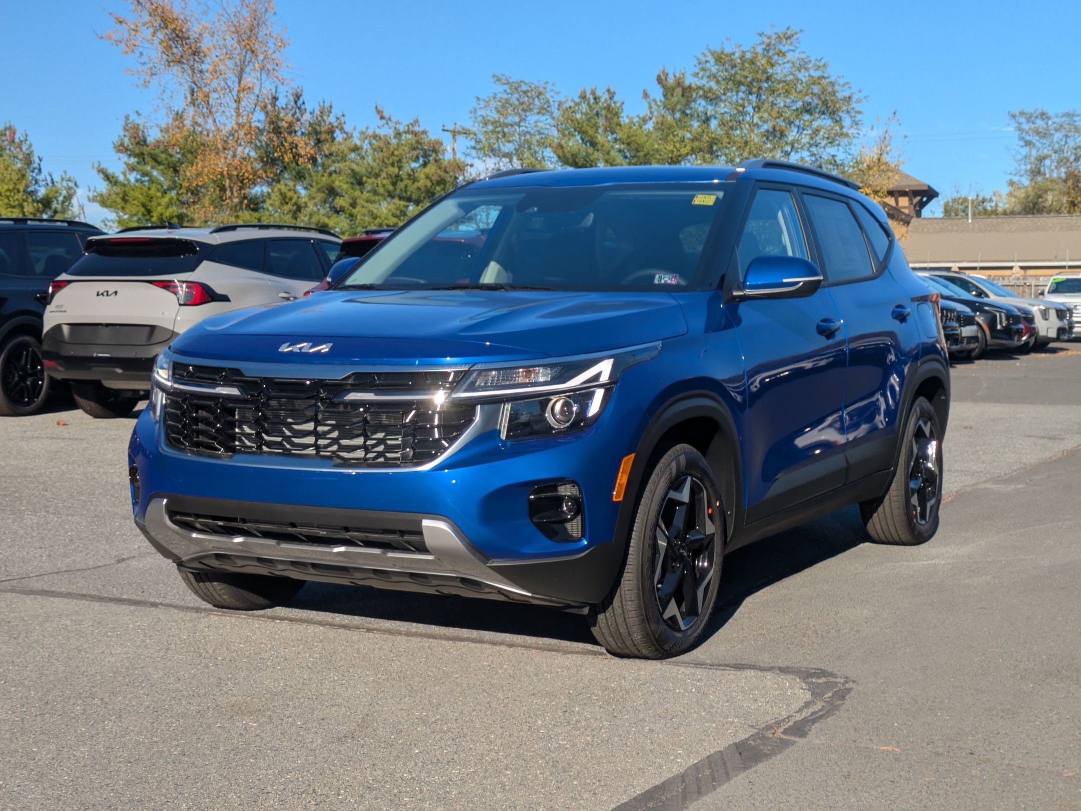 2026 Kia Seltos S photo 3