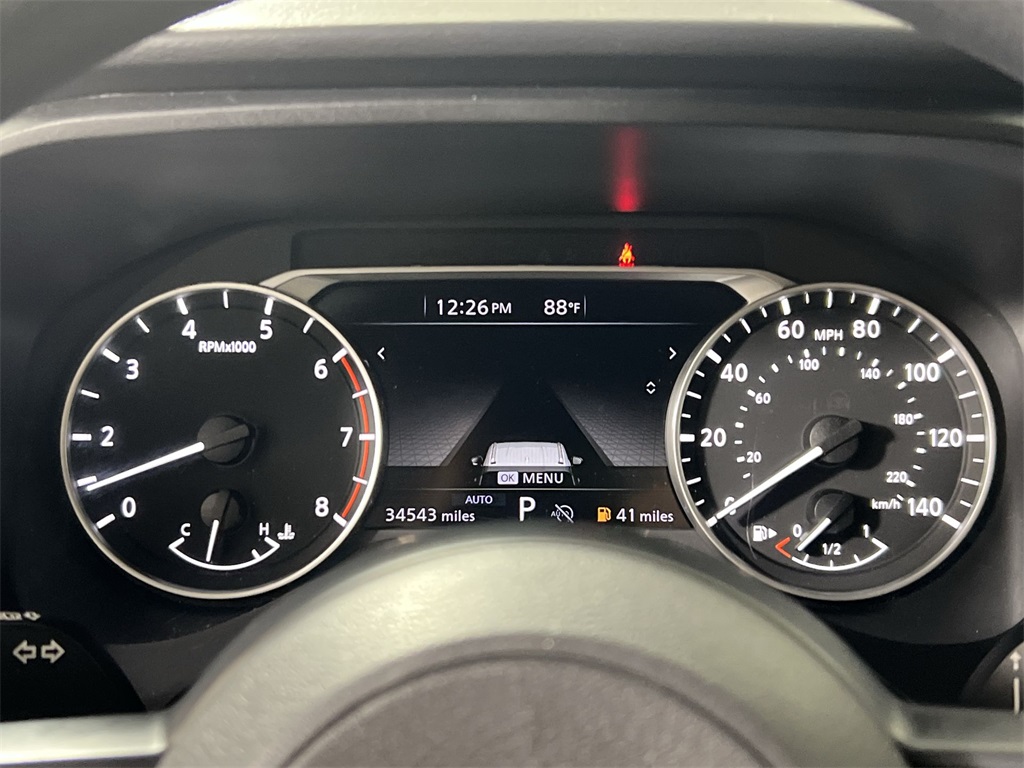 2024 Nissan Rogue SV photo 9