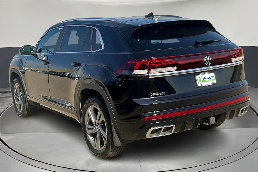 2024 Volkswagen Atlas Cross Sport SEL R-Line photo 4
