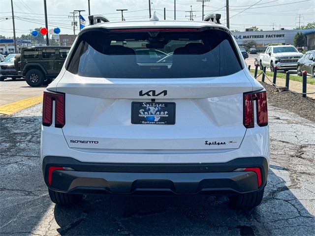2025 Kia Sorento X-Line SX Prestige photo 5