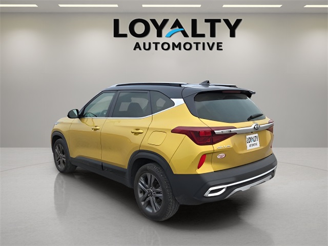 2021 Kia Seltos S photo 3