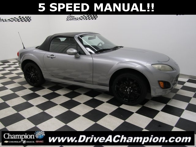 2012 Mazda MX-5 Miata Sport's photo