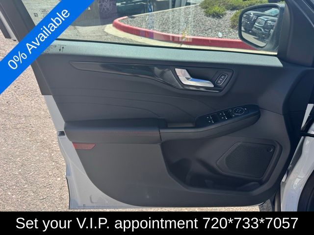 2025 Ford Escape ST-Line photo 10