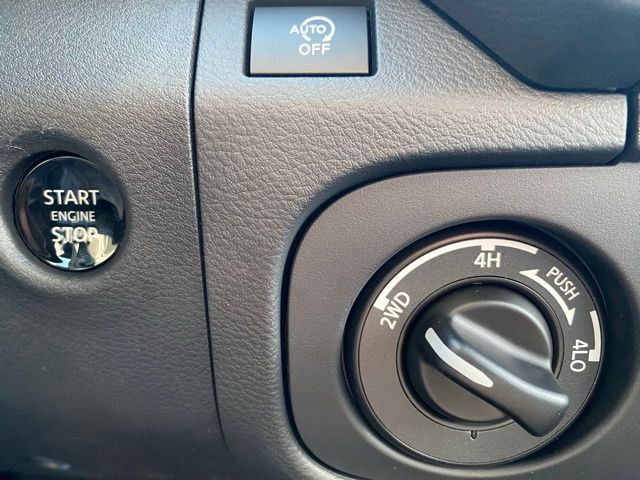 2026 Nissan Frontier SV photo 12