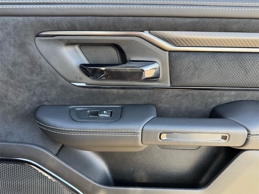2025 Ram 1500 RHO photo 21