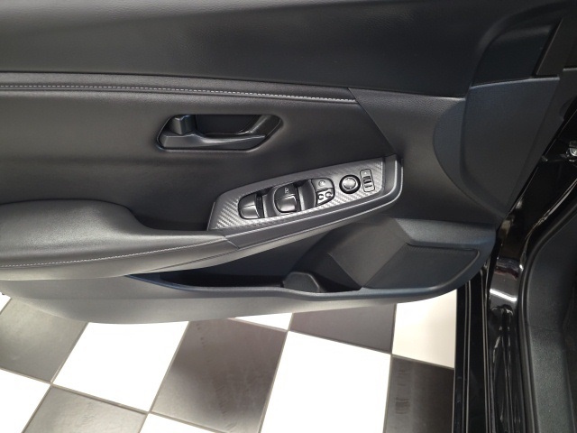 2024 Nissan Sentra S photo 12