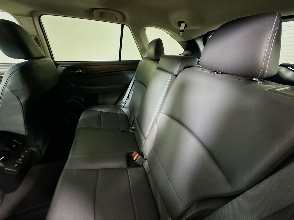 2019 Subaru Outback Limited photo 24