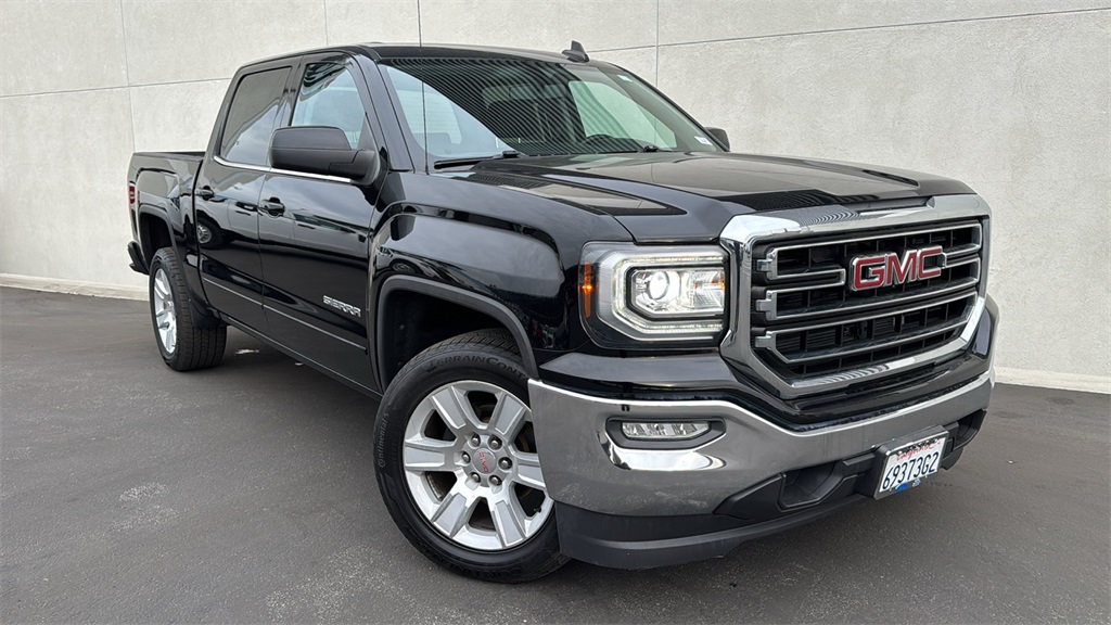 2017 GMC Sierra 1500 SLE's photo
