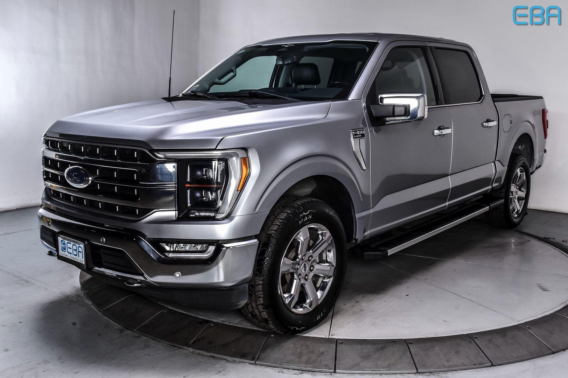 2023 Ford F-150 Lariat photo 2
