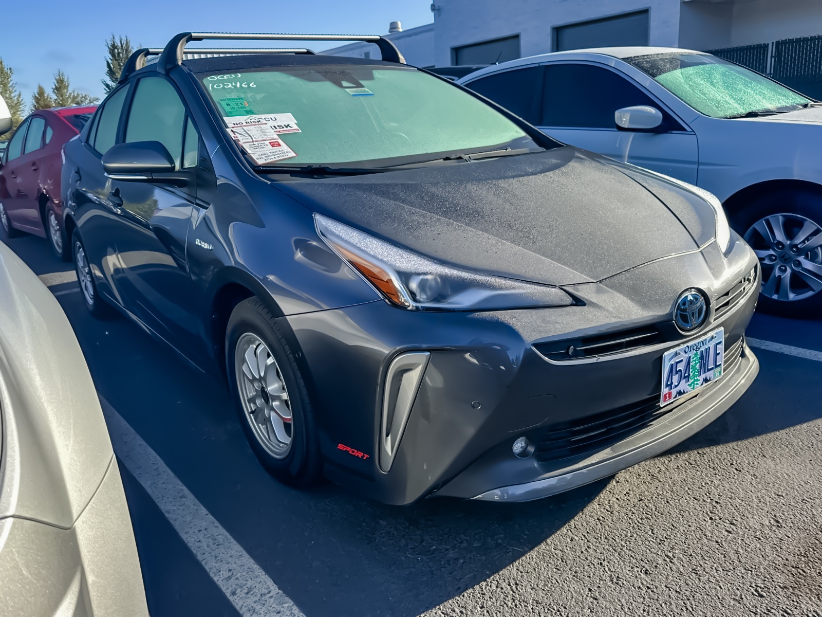 2022 Toyota Prius LE AWD-e photo 2