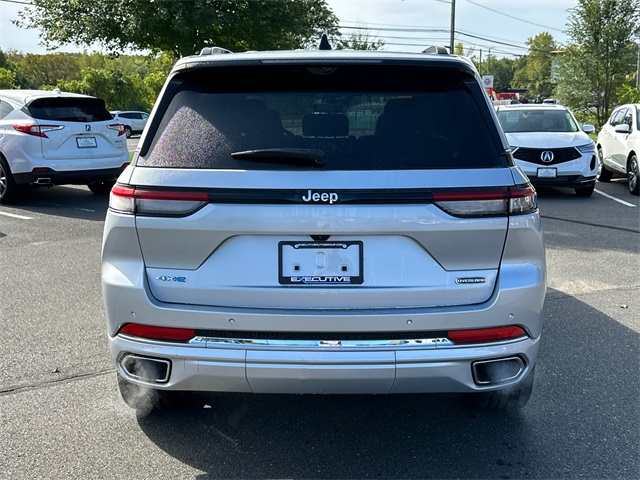 2023 Jeep Grand Cherokee Overland 4xe photo 3