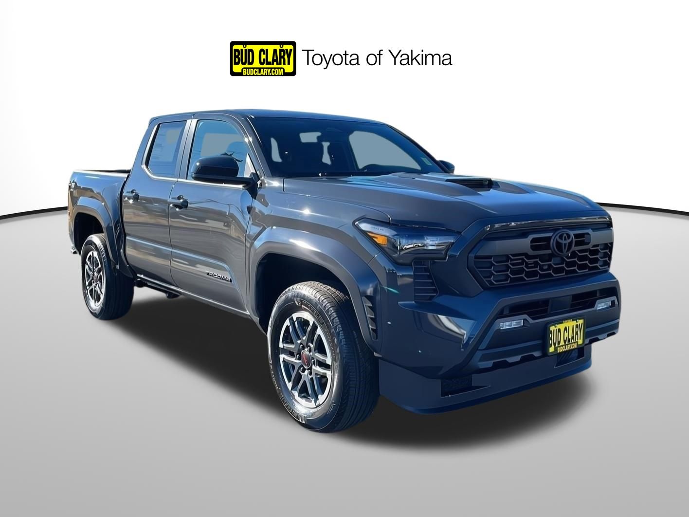 2025 Toyota Tacoma TRD Sport's photo