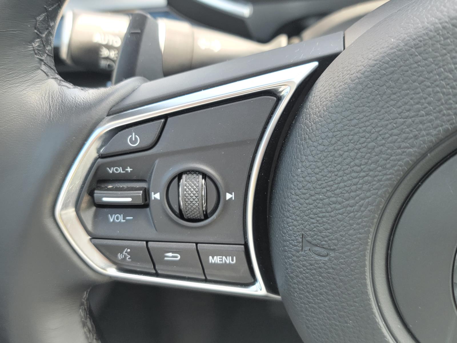 2025 Acura MDX SH-AWD photo 17