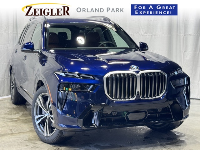 2026 BMW X7 40i's photo