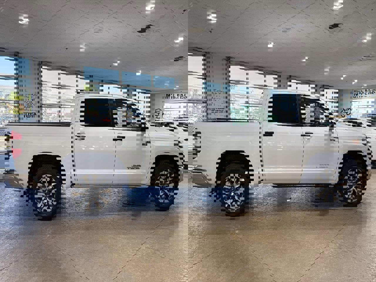 2020 Toyota Tundra SR5