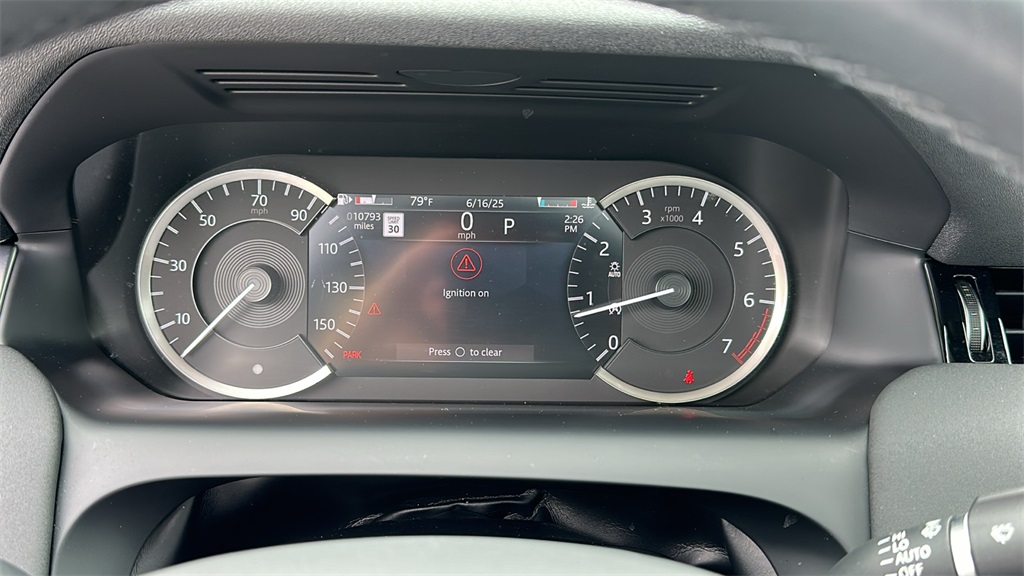 2023 Land Rover Discovery Sport SE photo 16