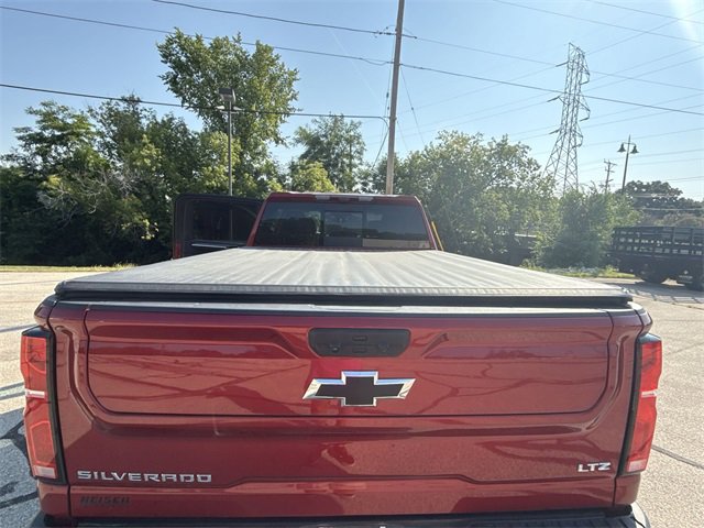 2024 Chevrolet Silverado 2500HD LTZ photo 17