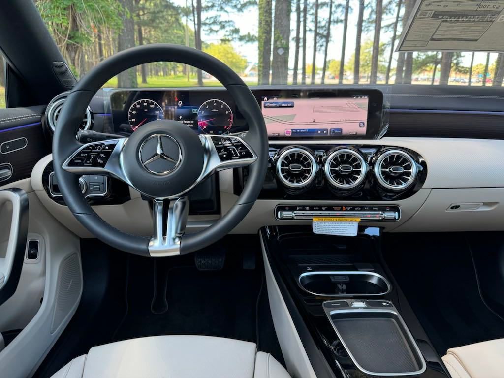 2025 Mercedes Benz CLA 250 photo 3