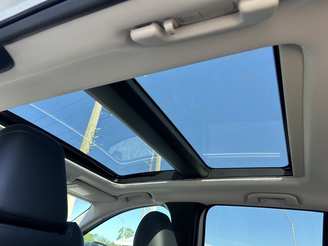 2025 Mazda CX-50 Premium photo 11