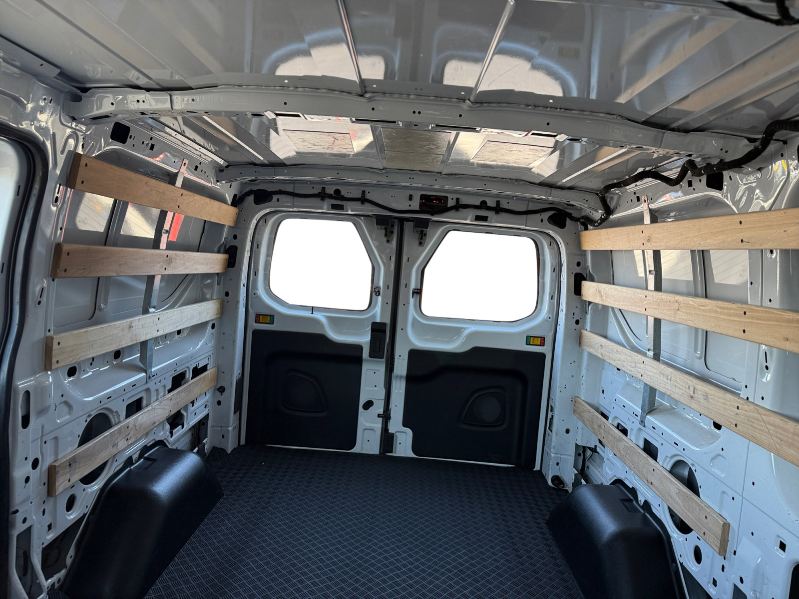 2024 Ford Transit photo 13