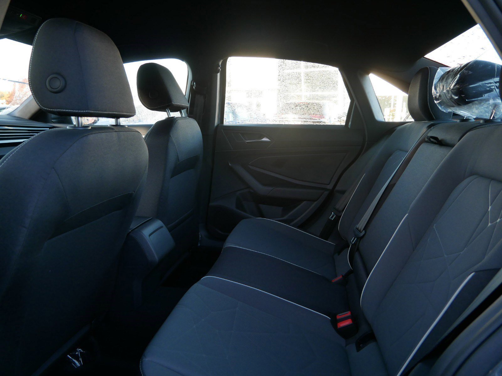 2025 Volkswagen Jetta Sport photo 5