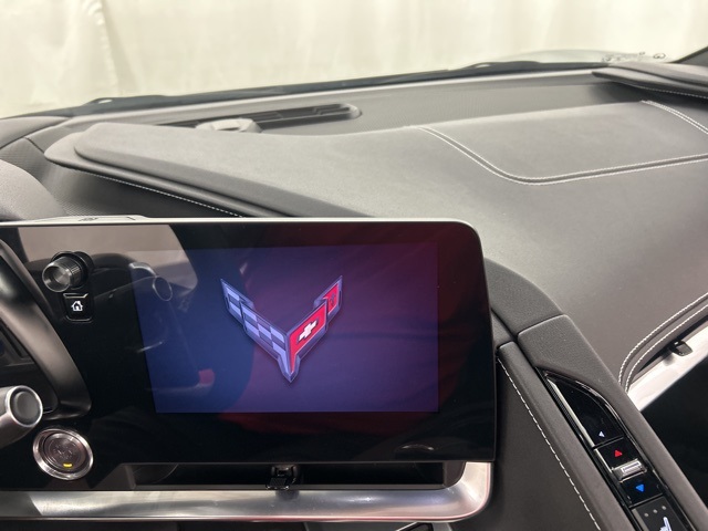 2022 Chevrolet Corvette Stingray 2LT photo 11