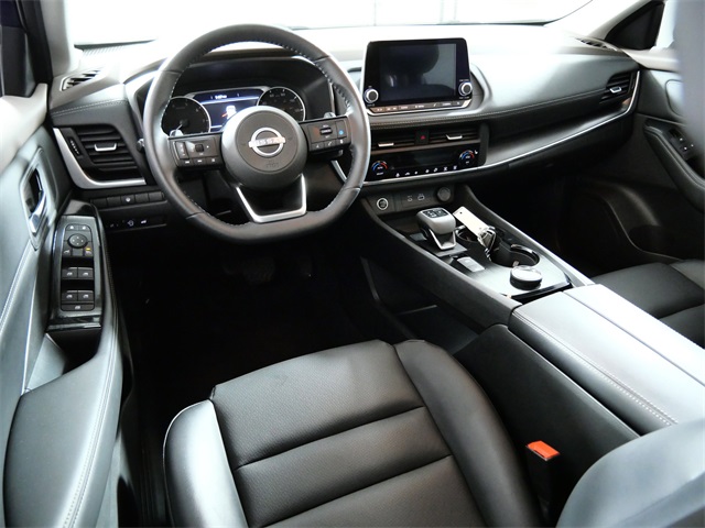 2023 Nissan Rogue SV photo 3