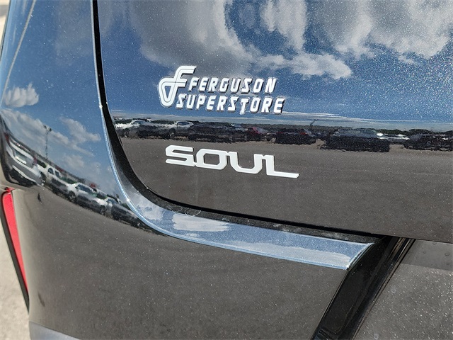 2025 Kia Soul EX photo 4