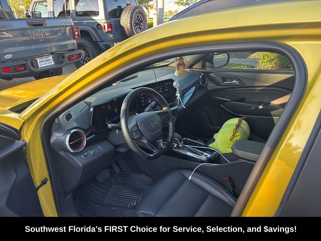 2024 Chevrolet Trax photo 3
