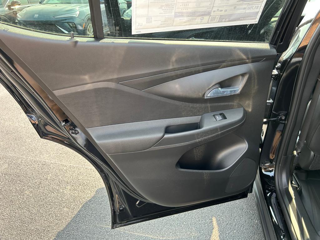 2025 Buick Envista Preferred photo 7