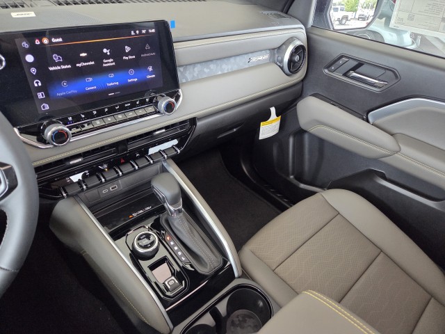2026 Chevrolet Colorado ZR2 photo 23