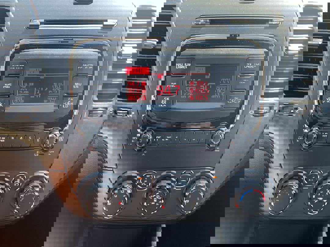 2018 Kia Forte LX Base photo 17