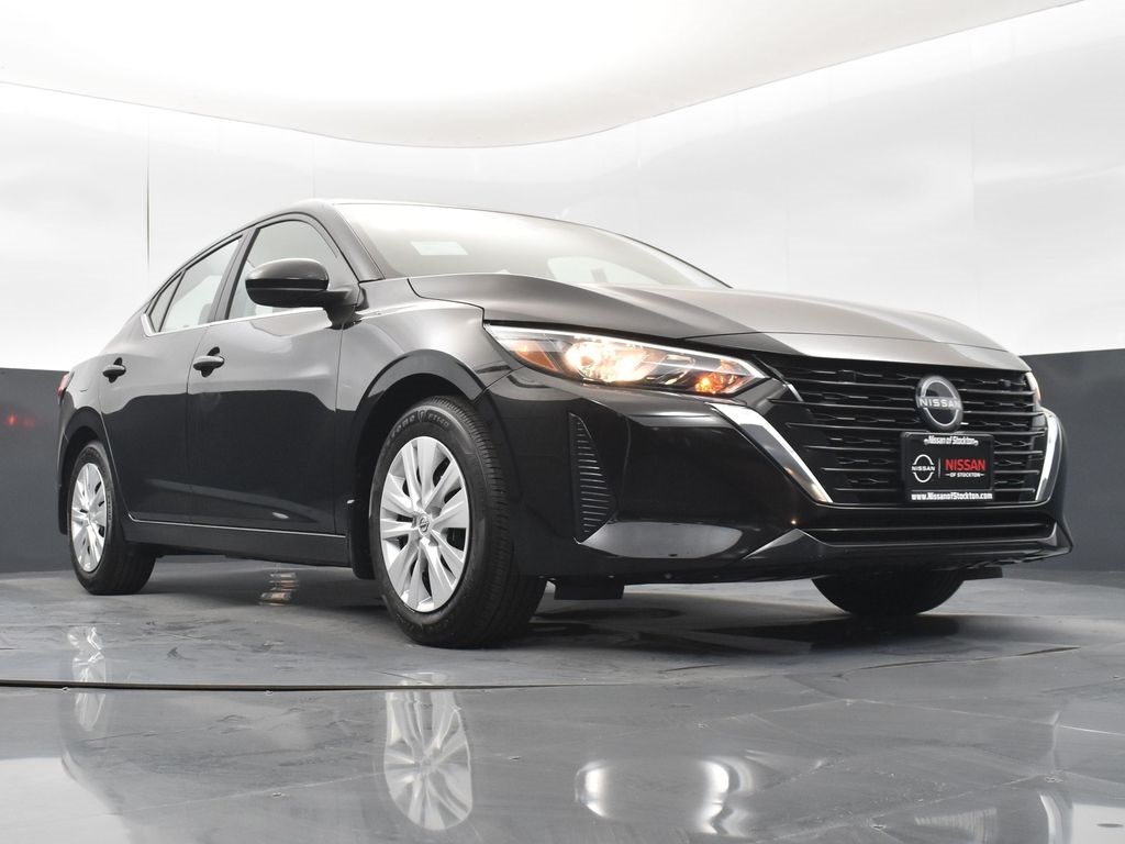 2025 Nissan Sentra S photo 36