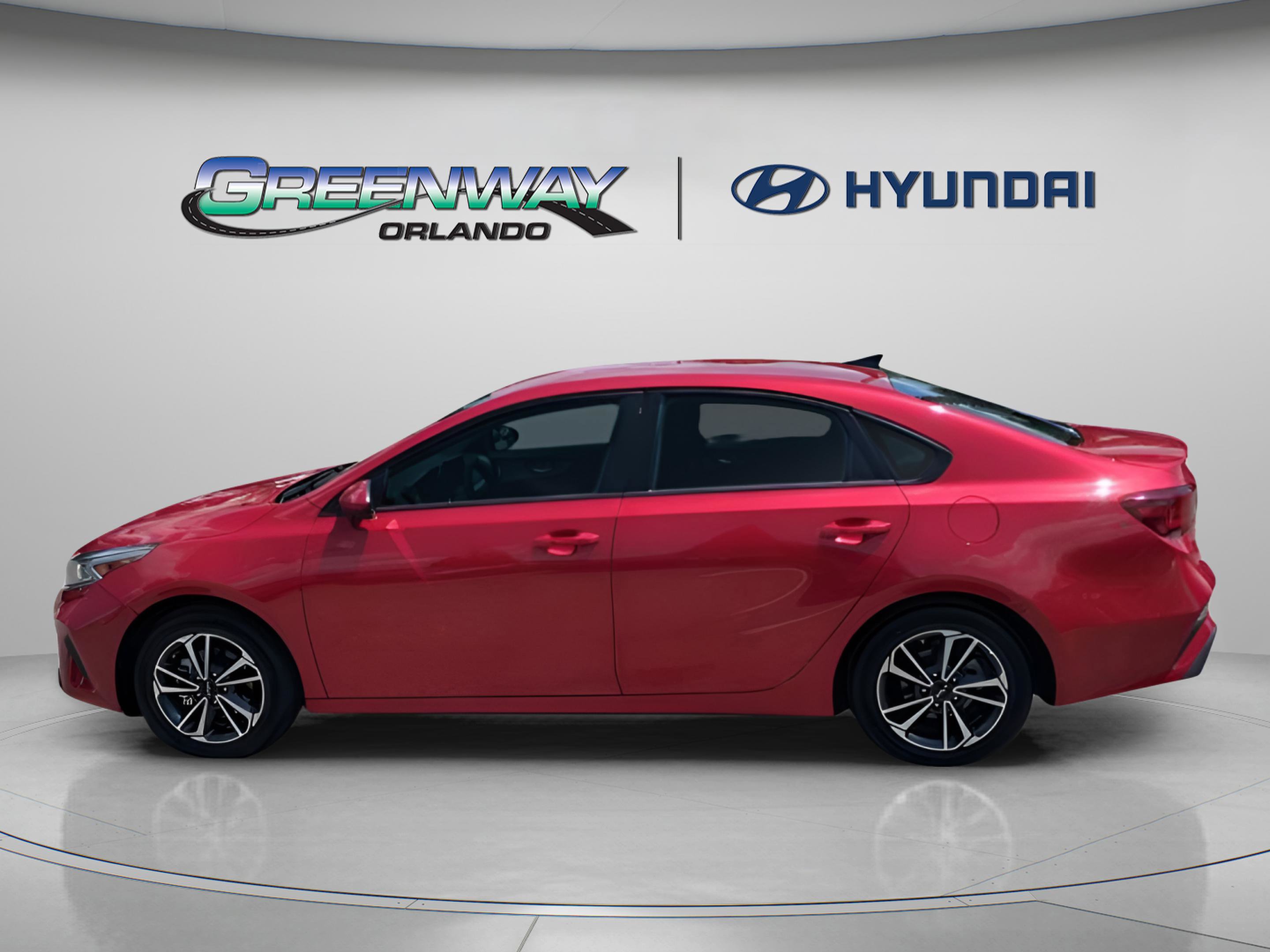 2024 Kia Forte LXS photo 4