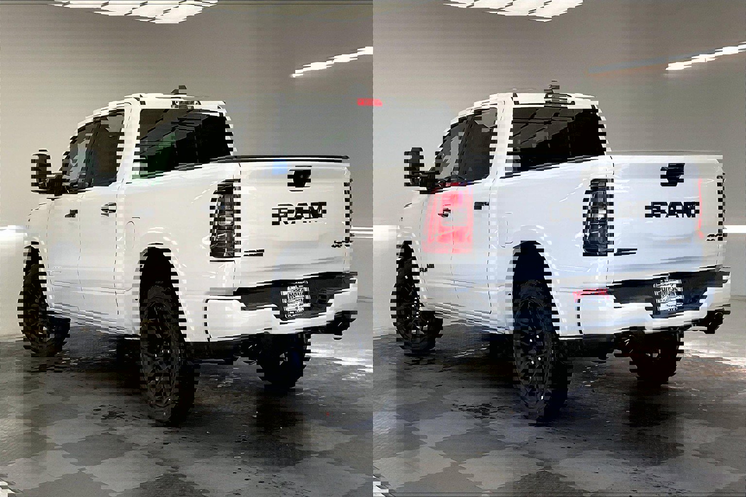 2025 Ram 1500 Laramie photo 2