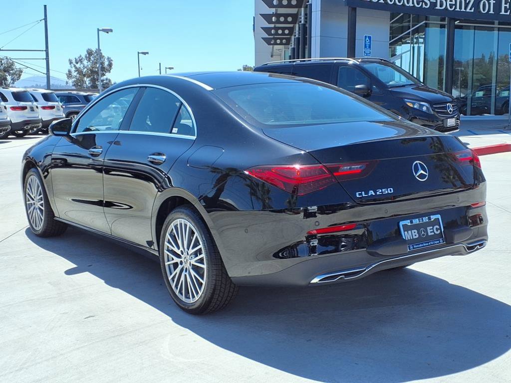 2025 Mercedes Benz CLA 250 photo 12