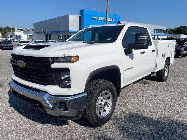 2024 Chevrolet Silverado 3500HD Work Truck photo 3