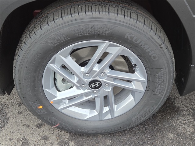 2026 Hyundai Tucson SE photo 4