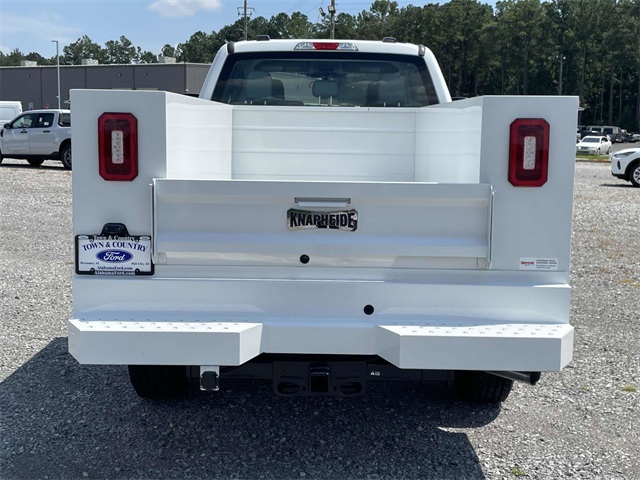 2025 Ford F-250 photo 2