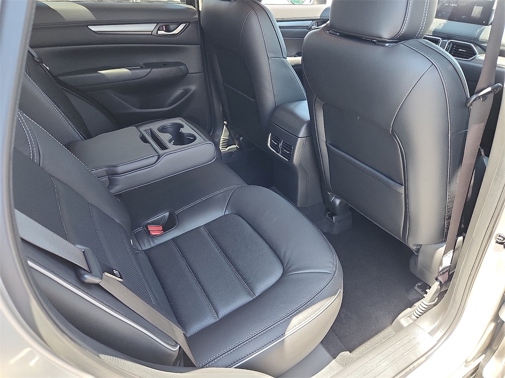 2025 Mazda CX-5 2.5 S Preferred photo 13