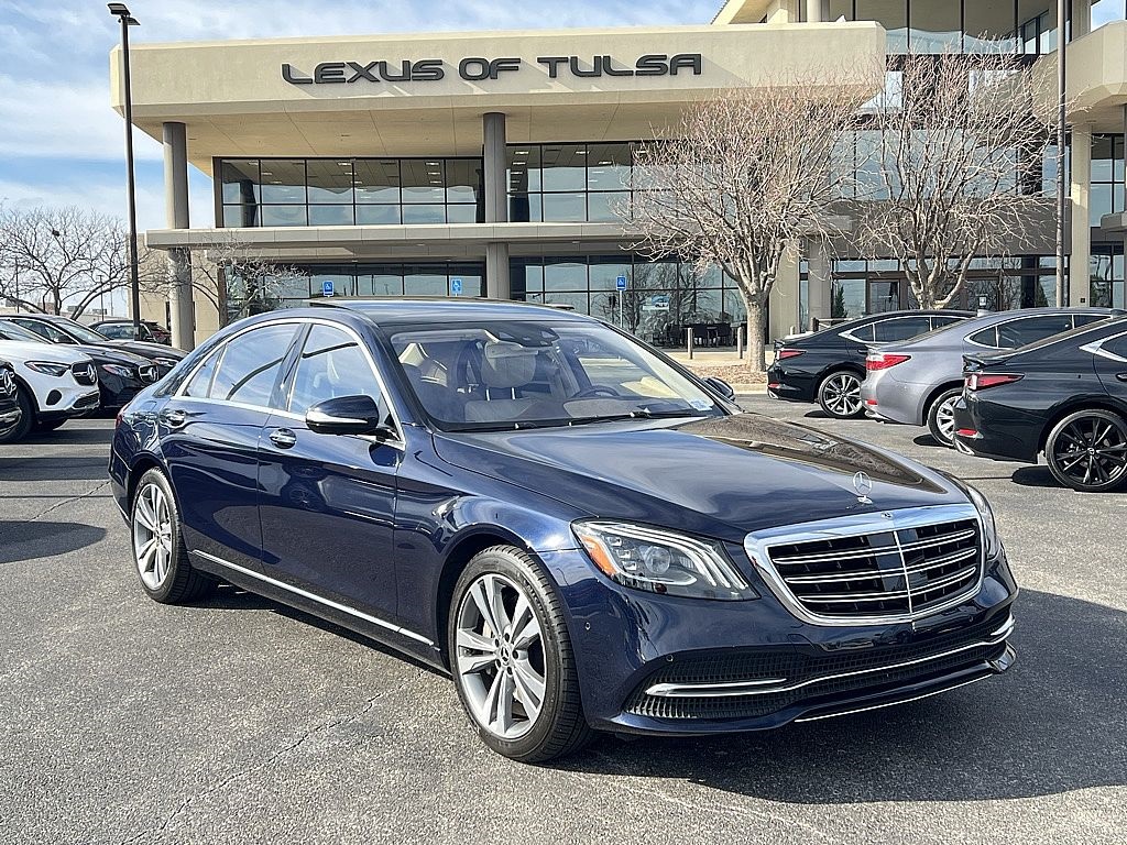 2020 Mercedes-Benz S-Class S560's photo