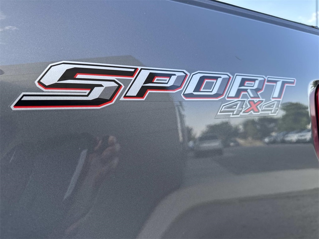 2021 Ford F-150 XLT photo 12