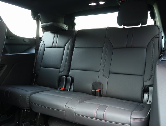 2025 Chevrolet Tahoe RST photo 24